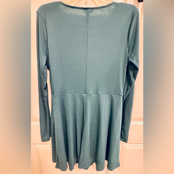 Lily Rose Teal Blue Cutout Front Fit&Flare Knee Length Dress Women's Size XL NWT - Picture 2 of 6